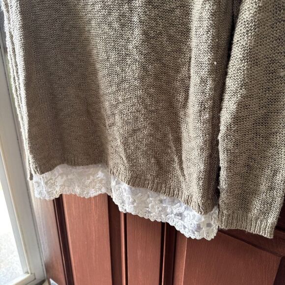 Hippie Rose Sweater Women’s Medium Beige Knit Lace Hem Pullover Casual Boho Chic - Picture 4 of 8